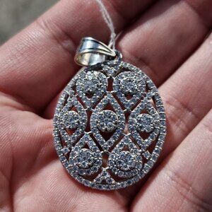 14K White Gold CZ Cubic Zirconia Pear Eye Oval Shaped Ornate Pendant Charm